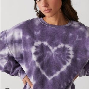 Purple & White Tie Dyed Heart Oversize Crewneck Sweatshirt Size M-L 💜
